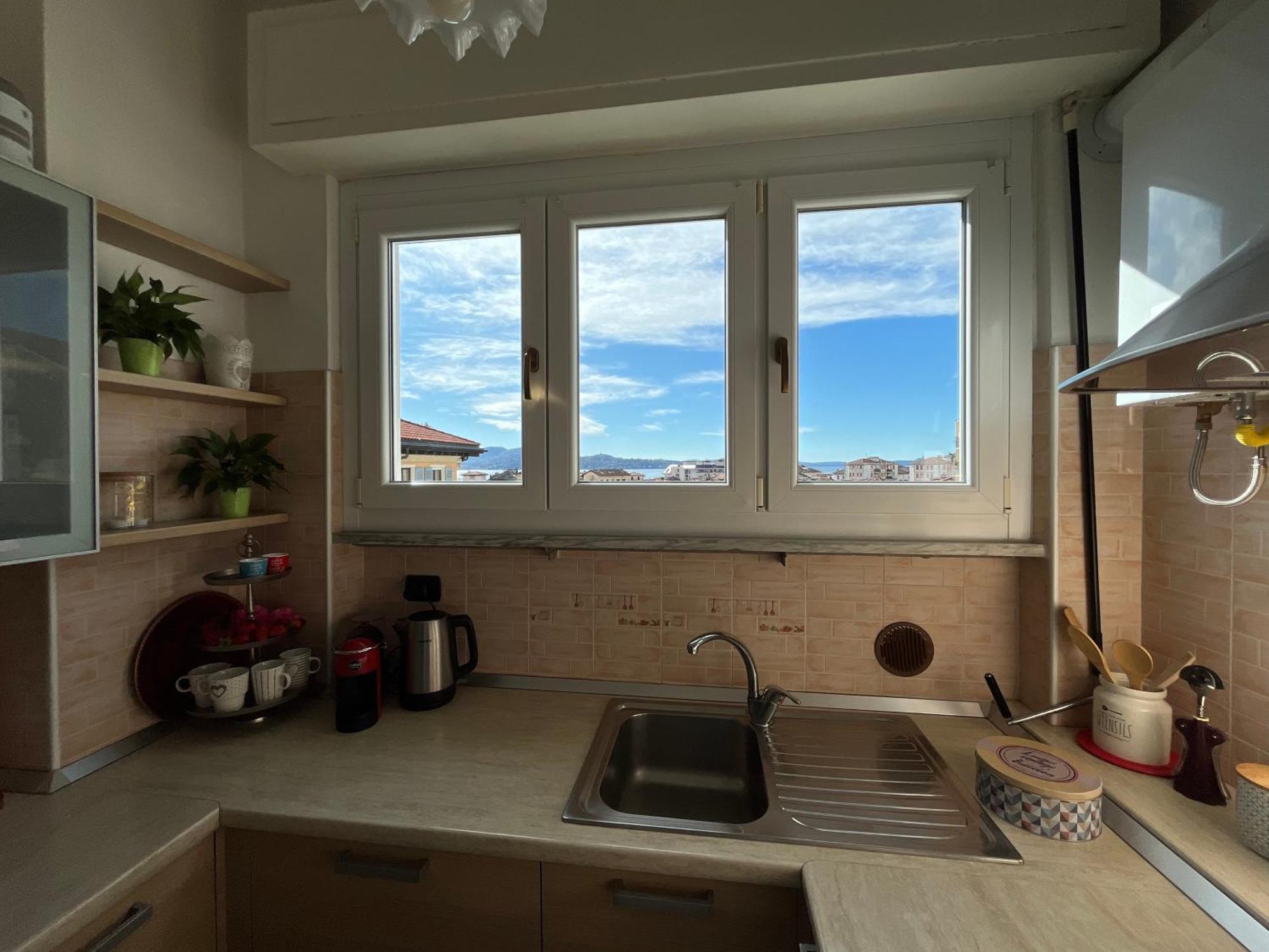 Vittore 11 Square Verbania Eksteriør billede