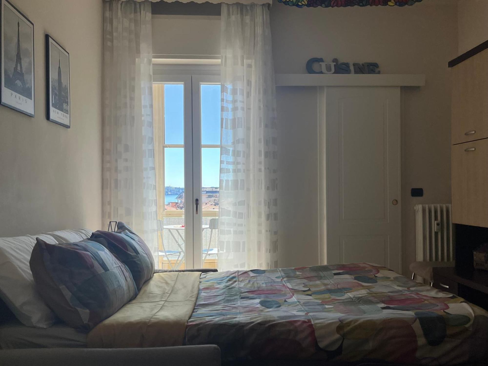 Vittore 11 Square Verbania Eksteriør billede